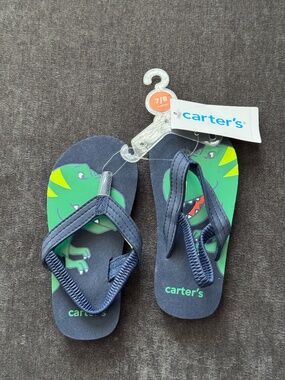Carter's navy blue flip-flop sandals